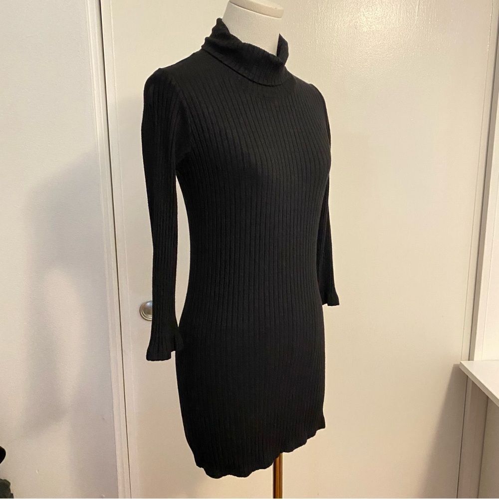 Monrow Black Ribbed Turtle Neck 3/4 Sleeve Knit Mini Dress Size Small - Picture 5 of 14